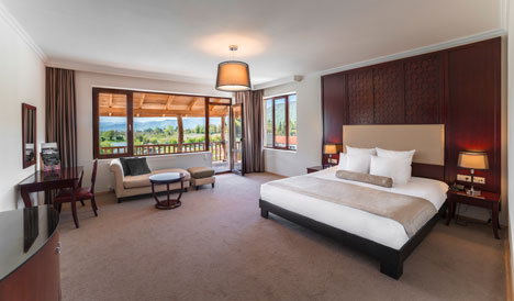 LOPOTA | LAKE RESORT & SPA